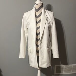 Beautiful Nine West blazer NWT❤️